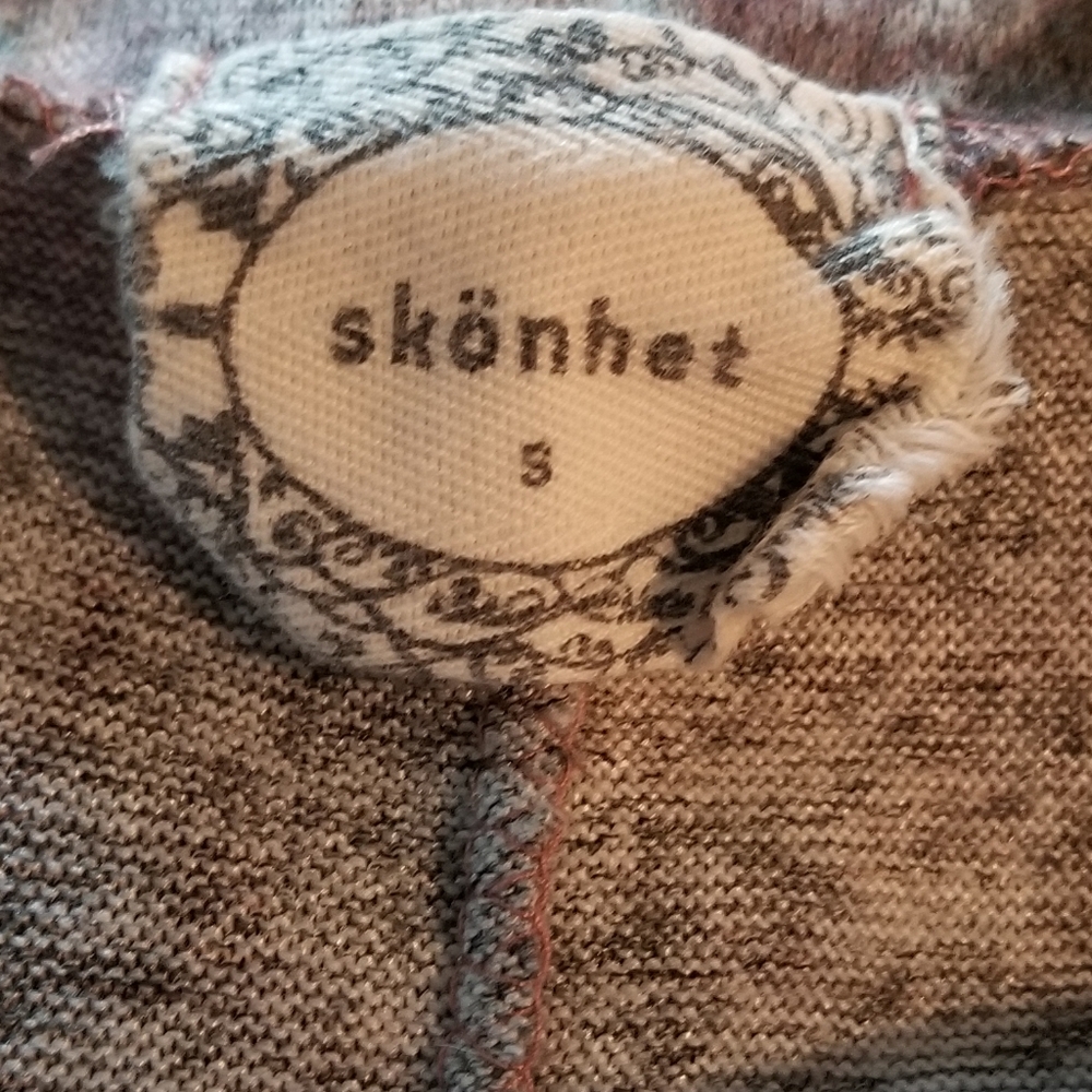 004 Skönhet Rose Long Sleeve Top - Picture 3 of 3